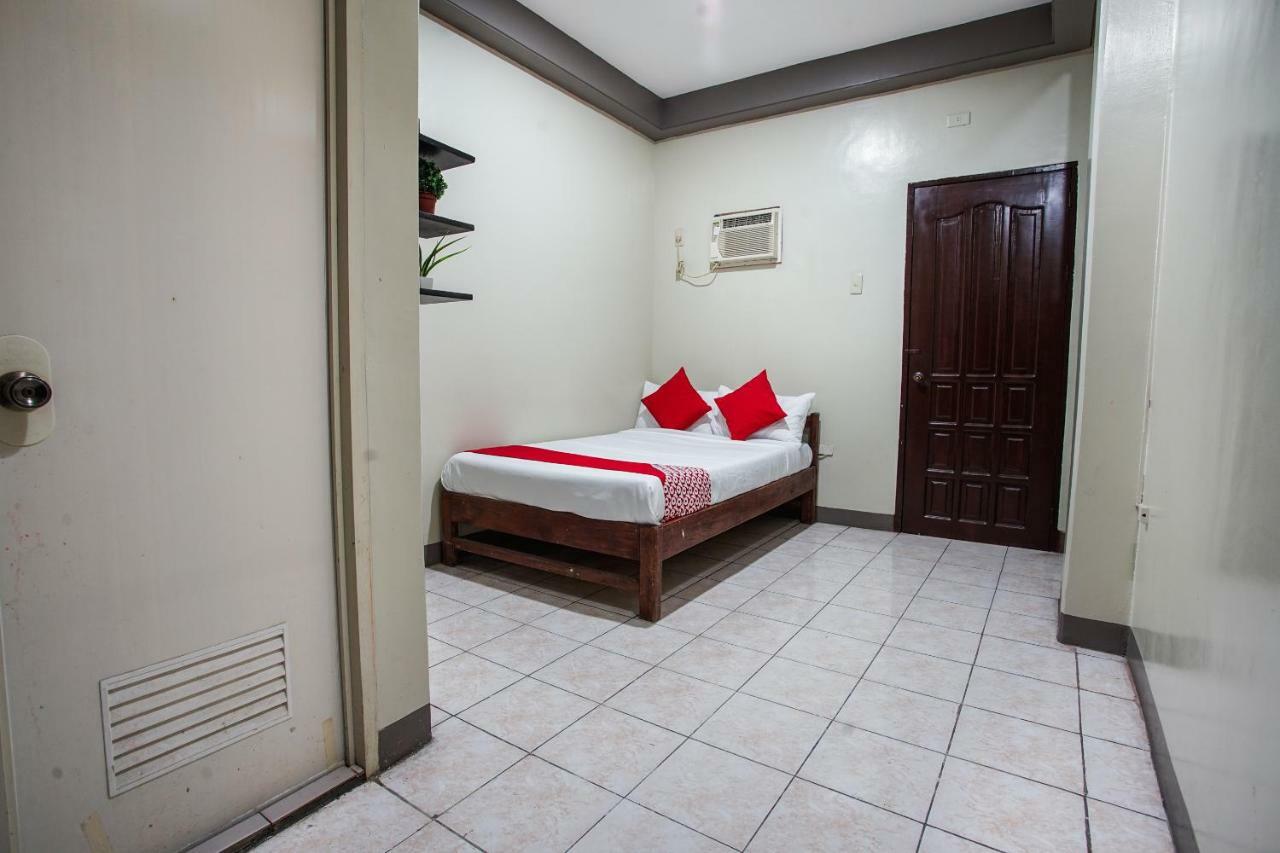 Oyo 192 Tcc Condo-Hostel Davao City Dış mekan fotoğraf
